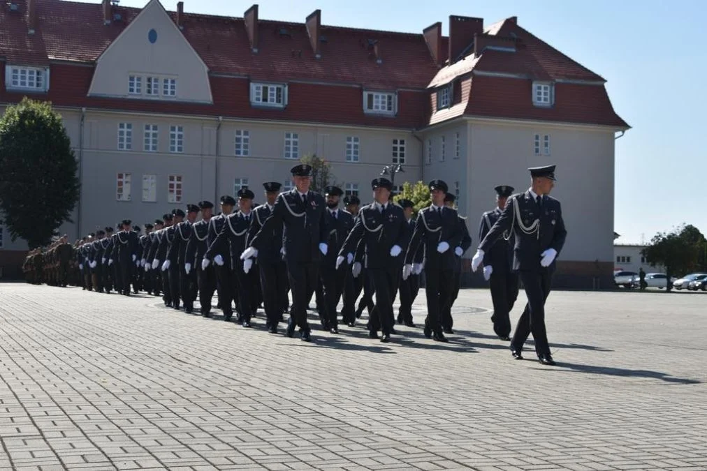 Święto Wojska Polskiego w 16. Jarocińskim Batalionie Remontu Lotnisk