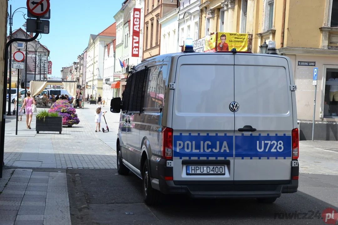 Marsz Równości i kontrmanifestacje w Rawiczu