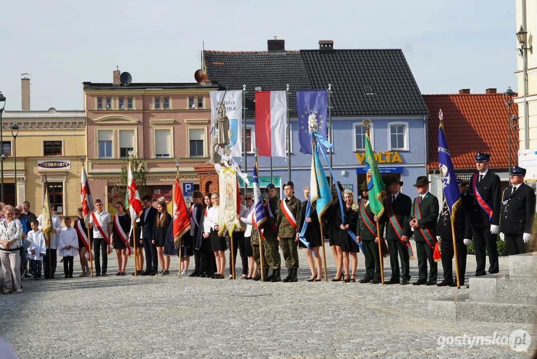 Poświęcenie figury Św. Jana Nepomucena w Krobi