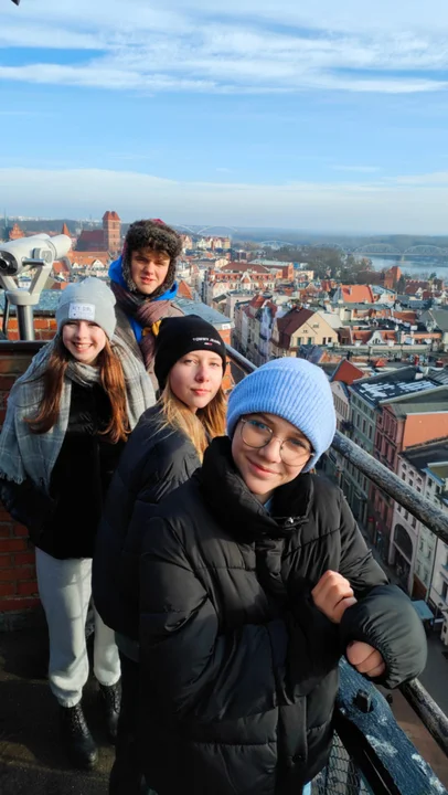 Gostyń. Chór dziecięcy Sol-Mi-Do reprezentujący Państwową Szkołę Muzyczną w Gostyniu na konkursie w Chełmnie