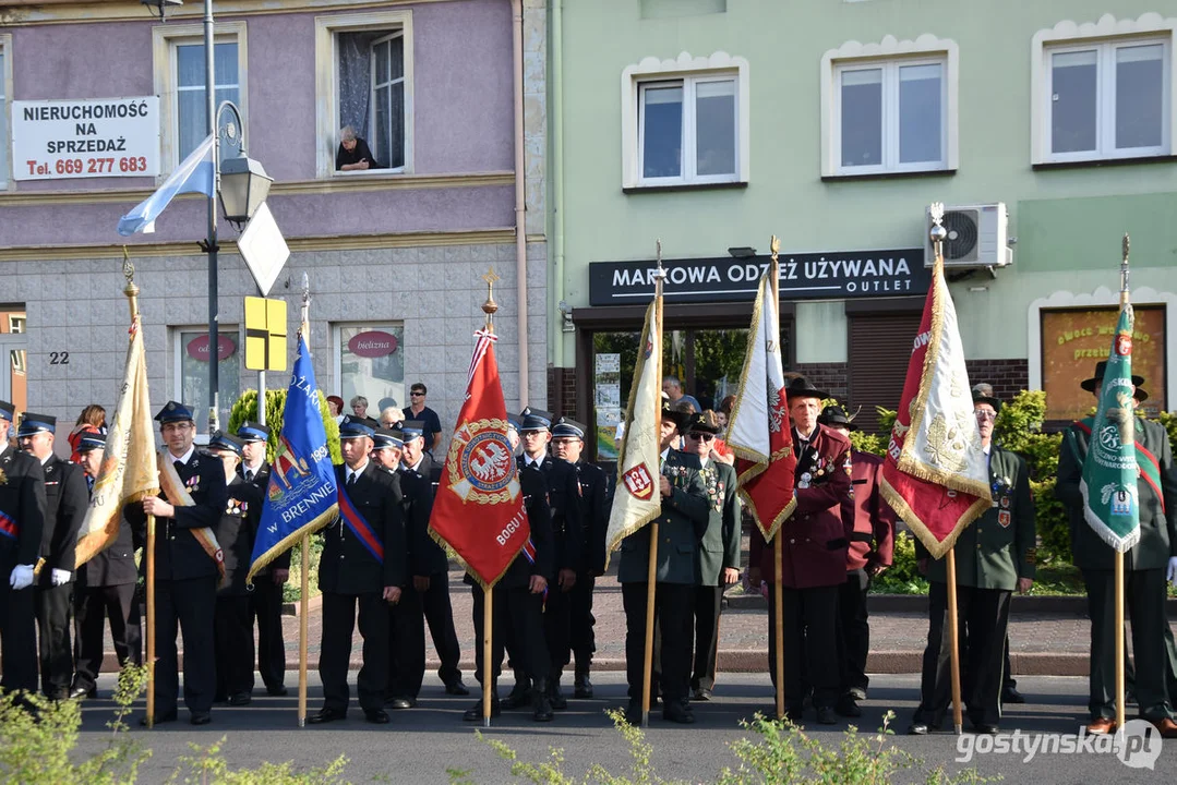 XXI Pielgrzymka Służb Mundurowych do sanktuarium maryjnego na Zdzieżu w Borku  Wlkp.