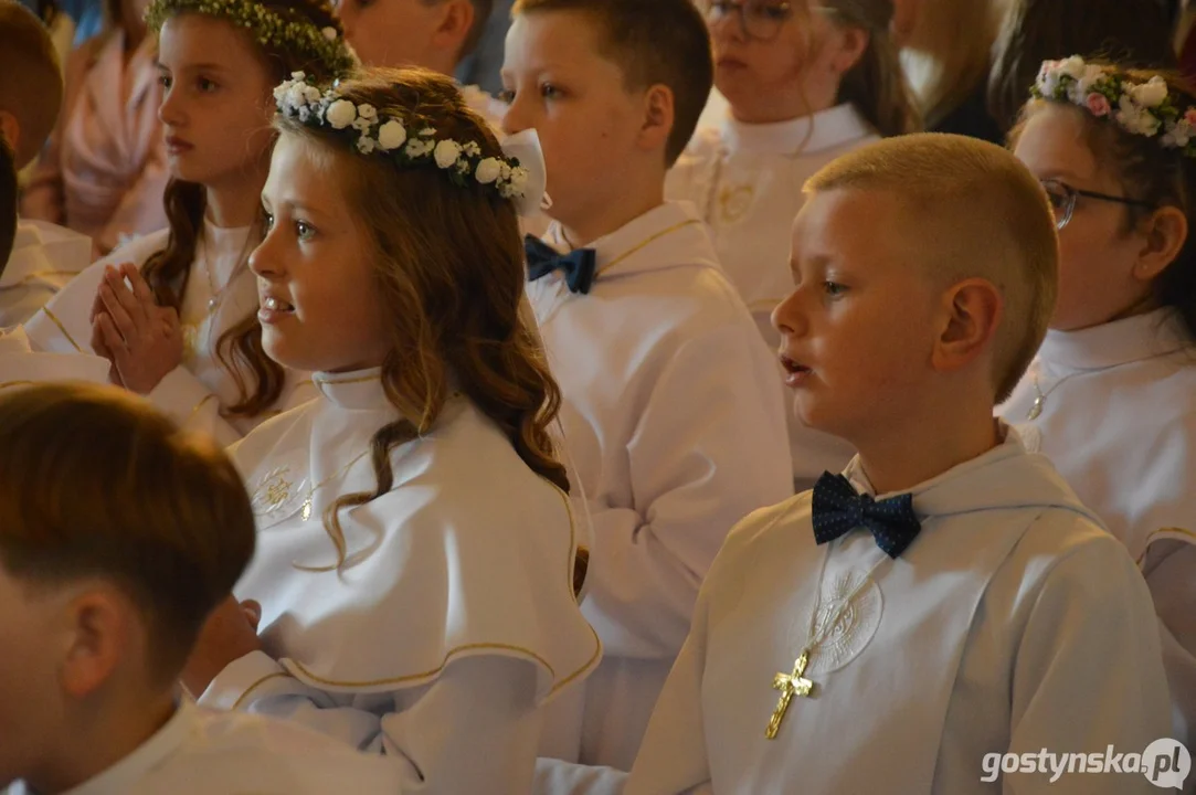 Pierwsza Komunia Św. w parafii pw. św. Jadwigi w Pępowie