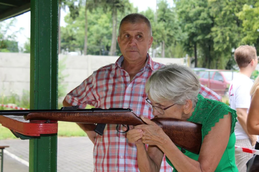 VII Turniej "Ustrzelić raka" Klubu "Amazonka"  w Jarocinie