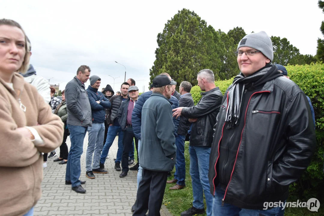 Protest dostawców mleka do Spółdzielni Mleczarskiej w Gostyniu