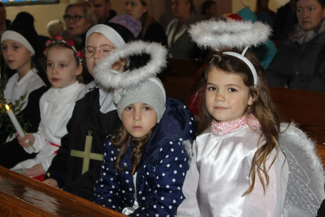 Marsz Wszystkich Świętych w parafii św. Marcina w Jarocinie