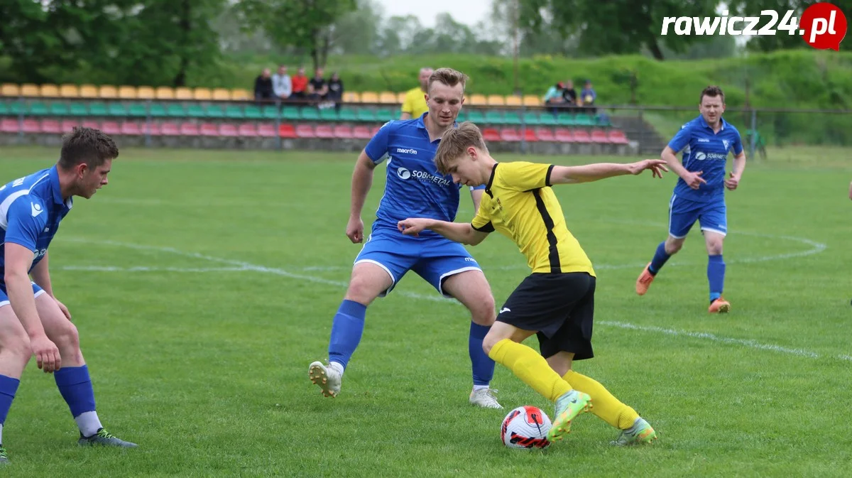 Orla Jutrosin - Tęcza-Osa Osieczna 3:1