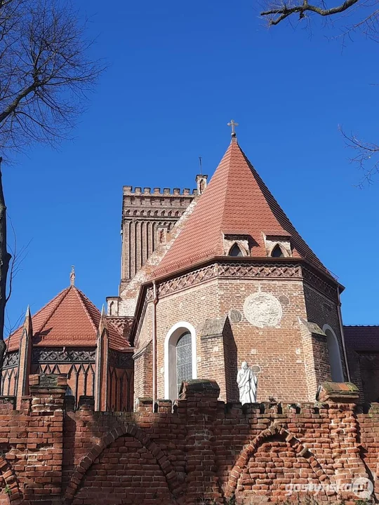 Kościół w Pępowie nareszcie z nowym dachem