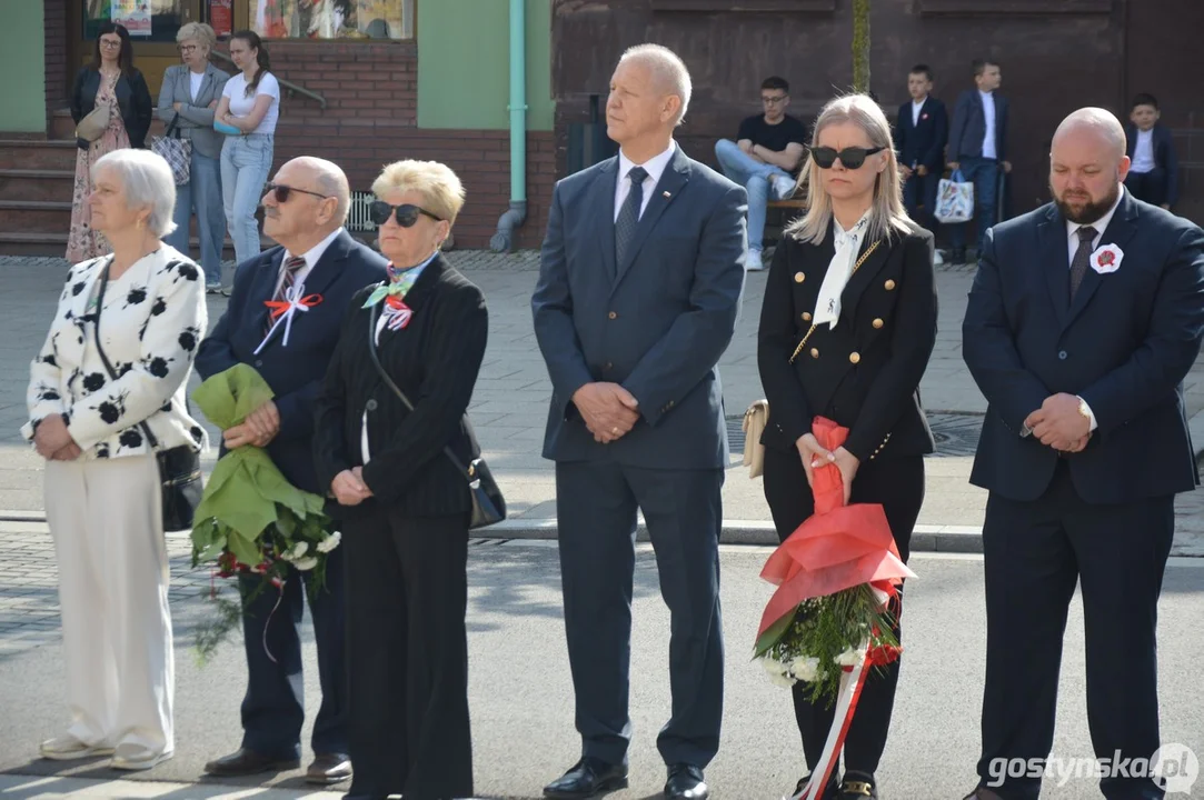 Obchody 234. rocznicy uchwalenia Konstytucji 3 Maja i festyn PRL w Krobi