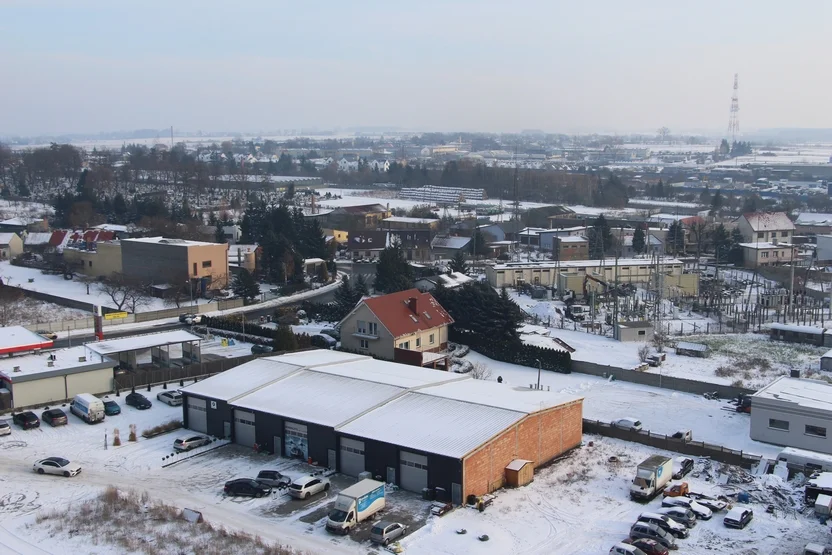 Ćwiczenia z ratownictwa wysokościowego na elewatorze zbożowym w Pleszewie