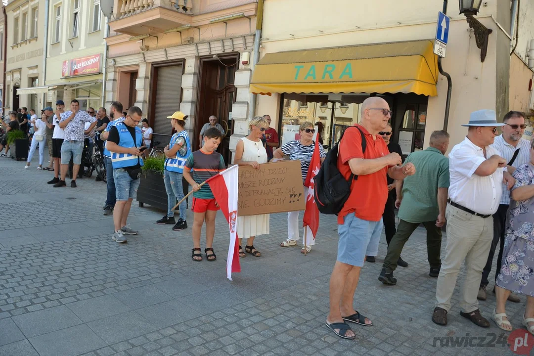 Marsz Równości i kontrmanifestacje w Rawiczu