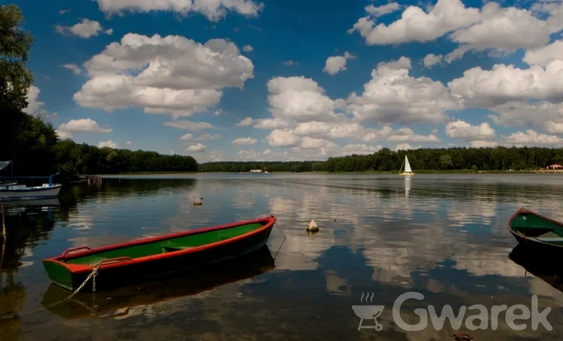 Kąpielisko Ośrodka Gwarek, Ślesin, Jezioro Ślesińskie