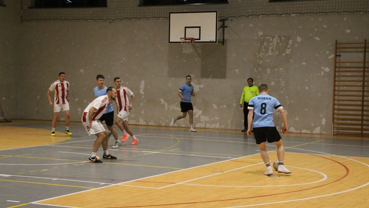 Ósma kolejka Jarocińskiej Ligi Halowej Piłki Nożnej