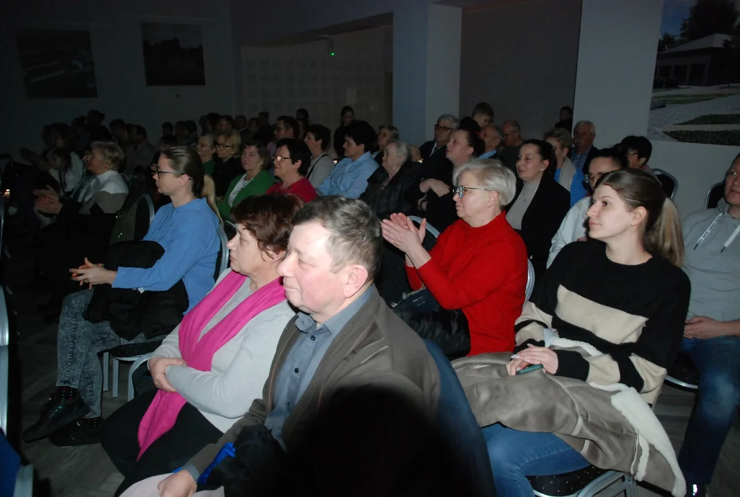 Koncert kolęd Big Band Pępowo i Schola Nutki św. Michała Archanioła z Pogorzeli