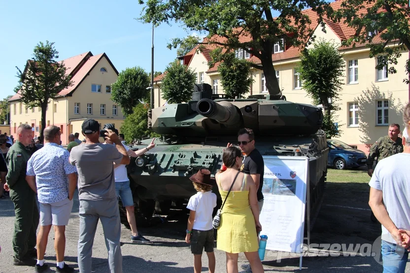 Piknik wojskowy w Pleszewie