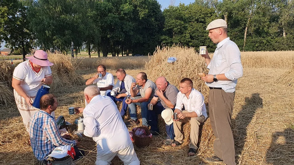 W Jedlcu zorganizowano wyjątkowe żniwa