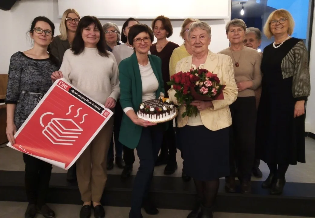 Jadwiga Podeszwa obchodziła urodziny w Dyskusyjnym Klubie Książki w Jarocinie