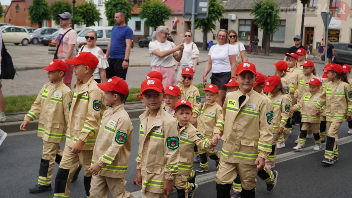 Dziecięce Drużyny Pożarnicze na zawodach w Miejskiej Górce