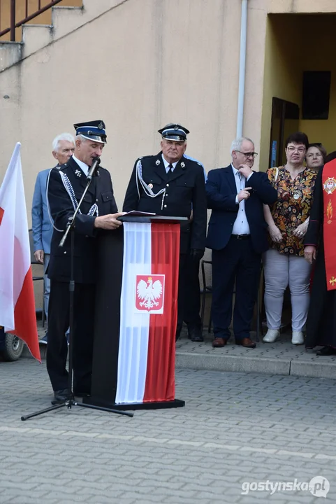 Przekazanie wozu strażackiego dla jednostki OSP w Pogorzeli