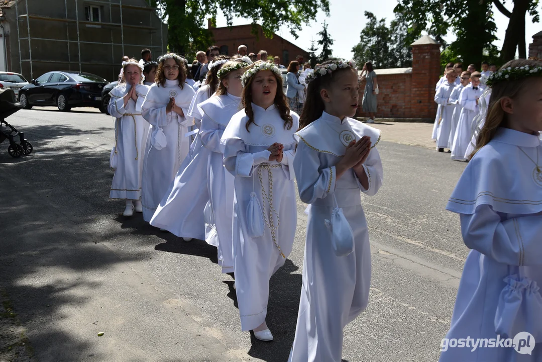 I Komunia Święta w parafii Narodzenia Najświętszej Maryi Panny w Poniecu