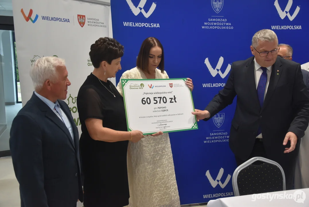 Wręczenie dofinansowań w ramach XV edycji konkursu "Pięknieje wielkopolska wieś" w Pępowie