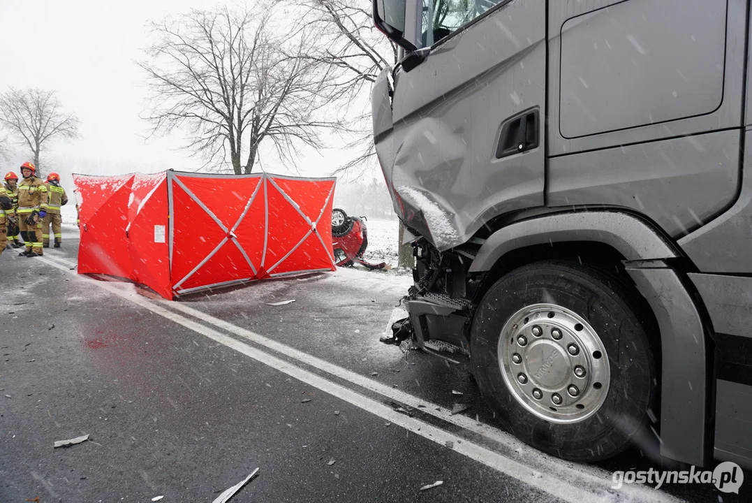 Śmiertelny wypadek na DK 12 w Dąbrówce