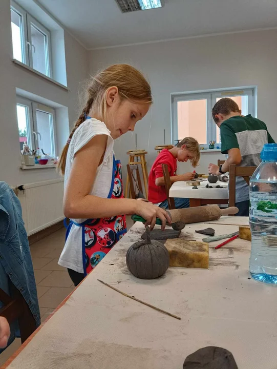 GOK Hutnik ma pracownie z prawdziwego zdarzenia. Remont budynku na ul. Willowej w Gostyniu dobiega końca