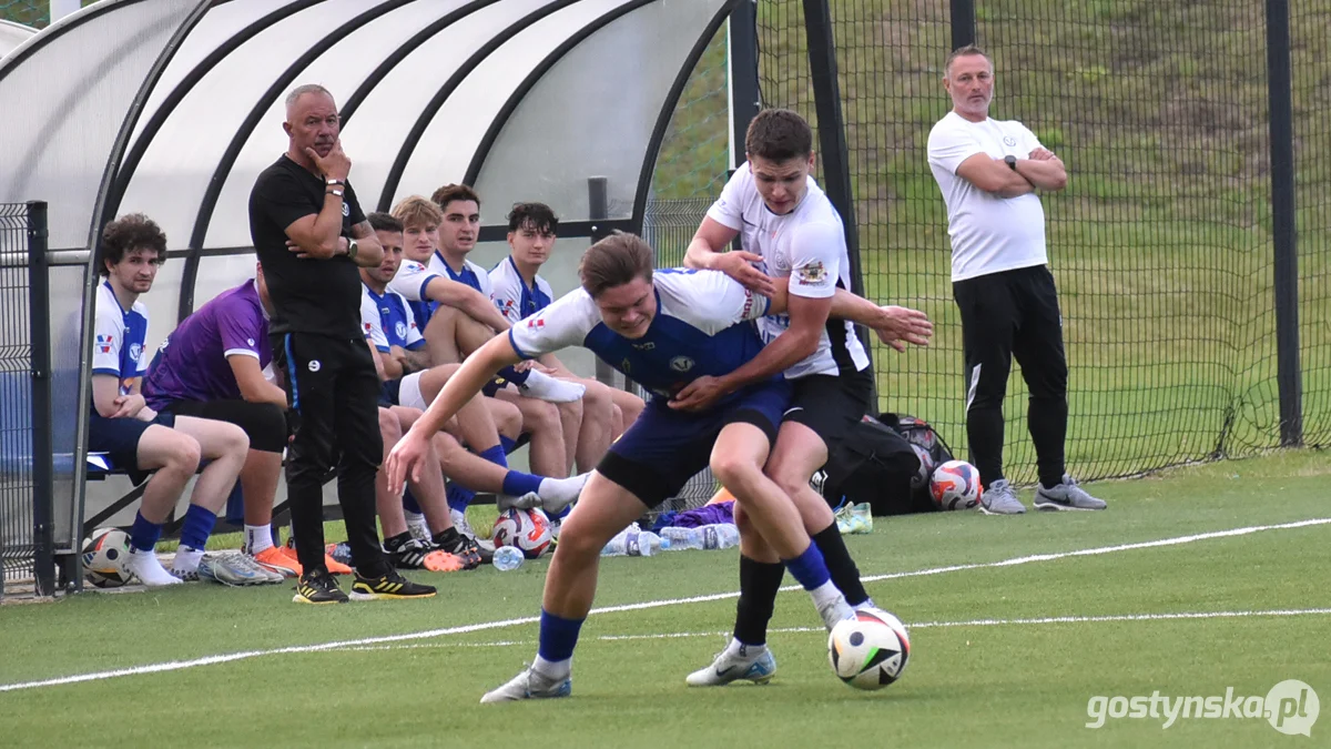 Sparing Kania Gostyń - Warta Śrem 2 : 2