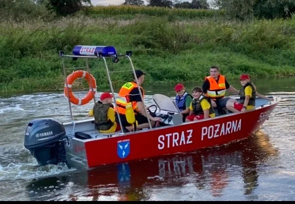 Imię łodzi w OSP Chocz - Laluna