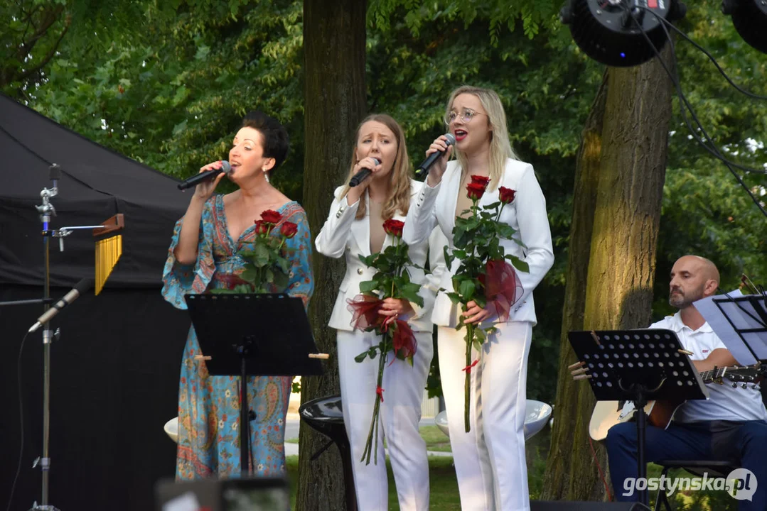 Fontanna pełna muzyki - jubileuszowy koncert zespołu Trio w Borku Wlkp.