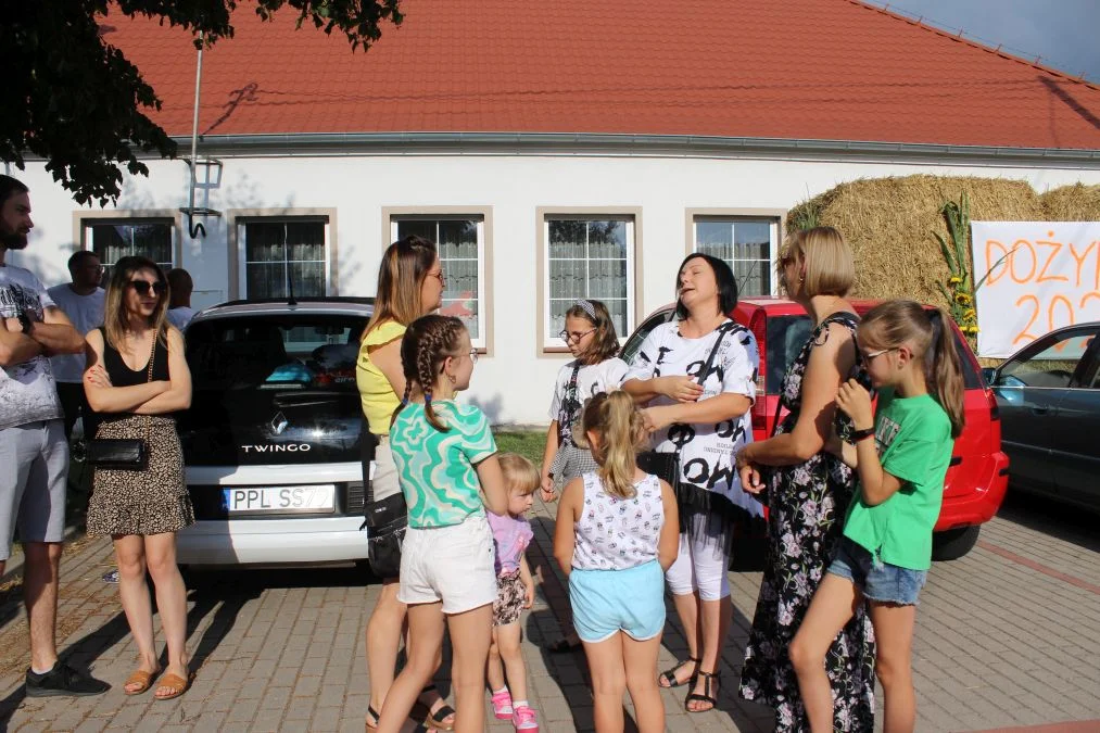 Po dwóch latach przerwy OSP z Dobieszczyzny zorganizowało dożynki