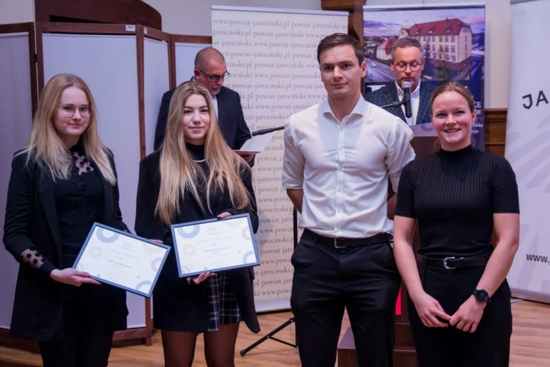 Julie Erch Petersen i Andreas Markussen objechali świat na rowerach. Przybyli także do Jarocina