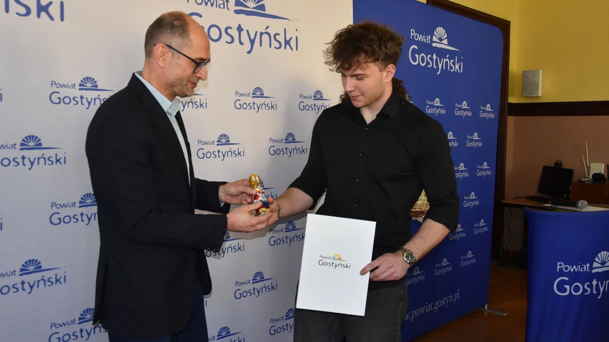 Przyznano Stypendia Sportowe Zarządu Powiatu Gostyńskiego
