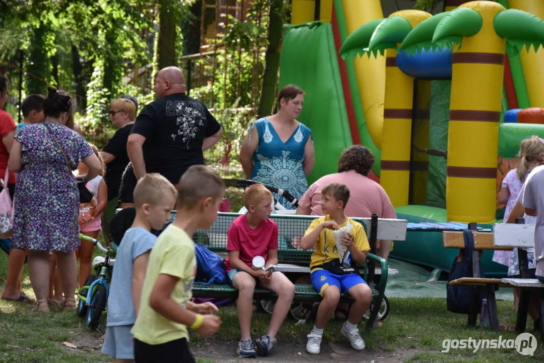 Rodzinny piknik w Pogorzeli - z alpakami i kamykami