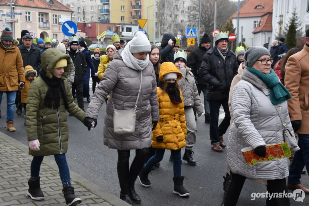 "W jasełkach leży" - Orszak Trzech Króli na ulicach Gostynia