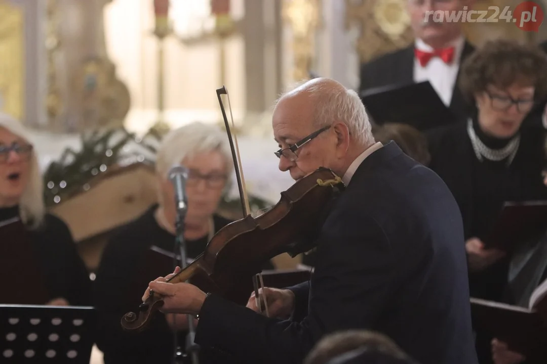 Koncert w Sarnowie dla Macieja Basińskiego