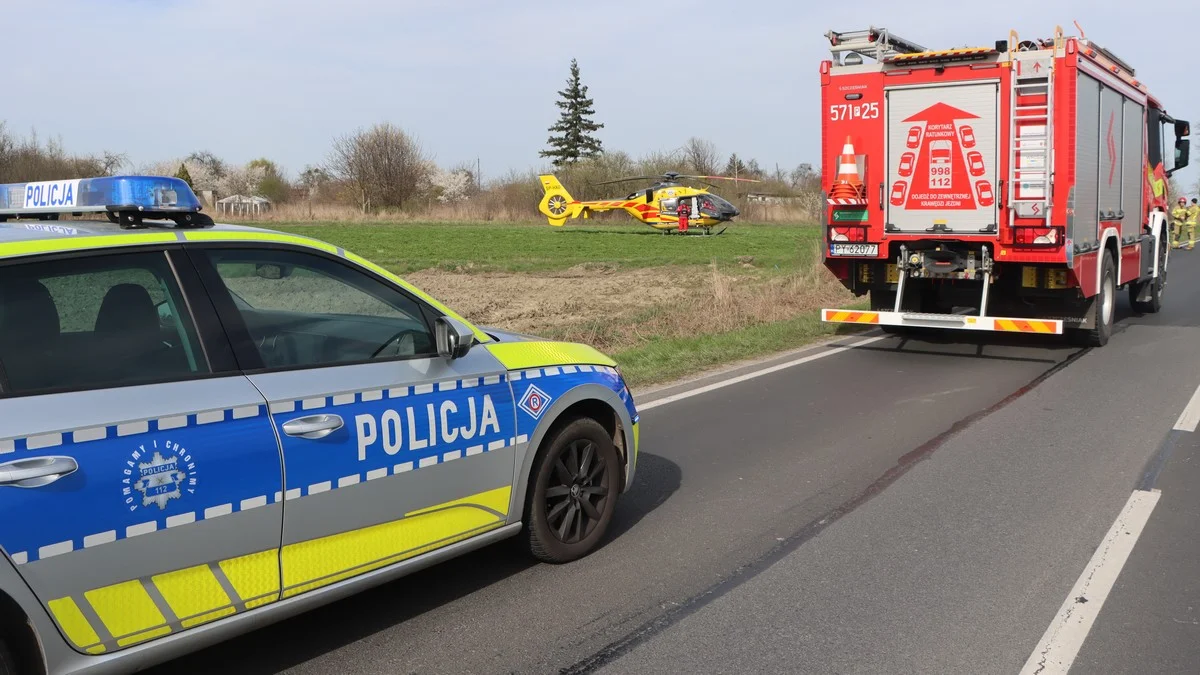 Wypadek śmiertelny na trasie Kobylin - Miejska Górka [ZDJĘCIA] - Zdjęcie główne