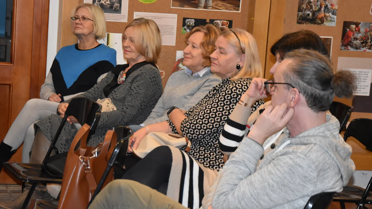 „Kryminalne gadanie” w bibliotece publicznej w Gostyniu