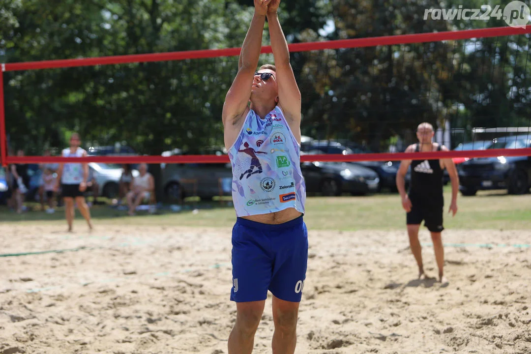 Turniej siatkówki plażowej w Jutrosinie