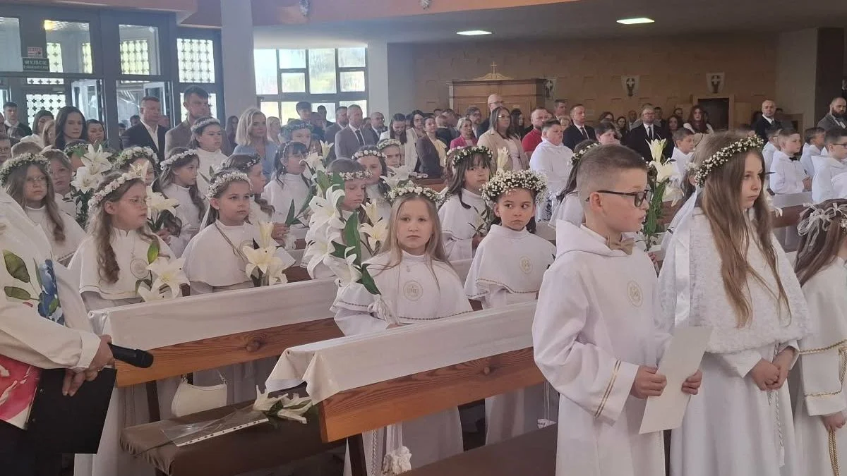 Pierwsza Komunia Święta u o. Franciszkanów. Zobaczcie naszą FOTORELACJĘ