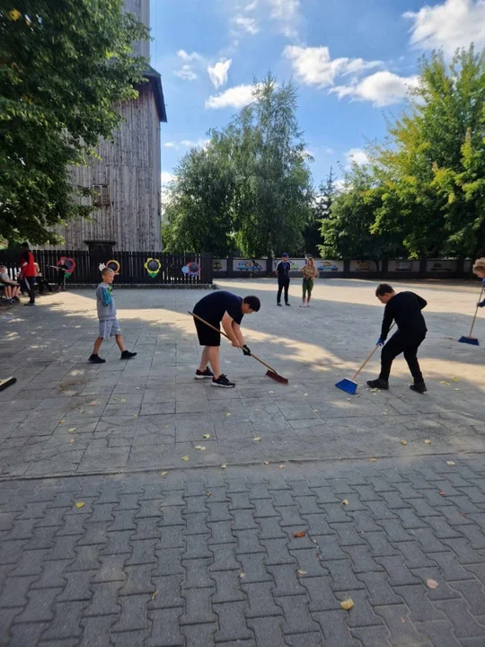 Sprzątanie Świata w Kobylinie