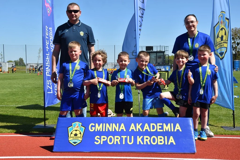 Majówka na sportowo z Dariuszem Szpakowskim w gminie Krobia 2026