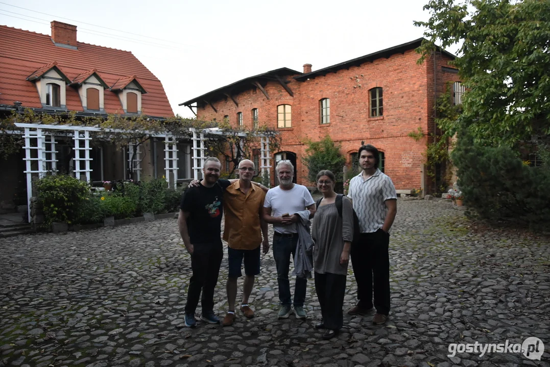 Martin Widmark w Muzeum Stolarstwa i Biskupizny w Krobi