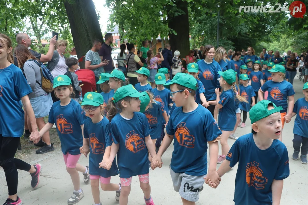 Rawicki Festiwal Sportu 2024. Nordic Walking i Bieg przedszkolaków