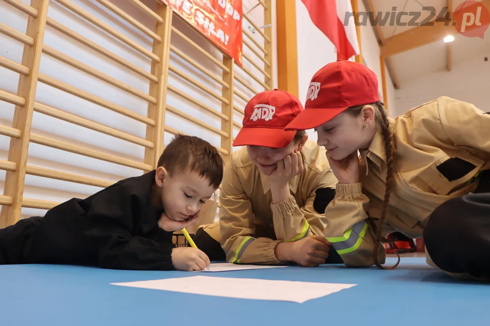 Halowe Młodzieżowe Zawody Sportowo-Pożarnicze w Szkaradowie