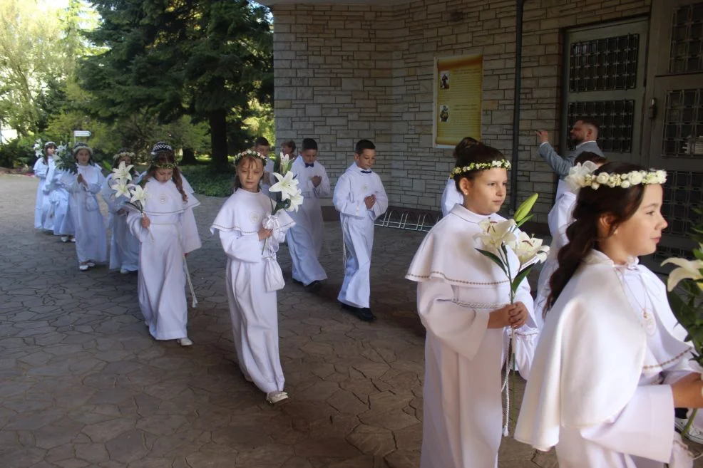 Pierwsza Komunia Święta w parafii św. Antoniego Padewskiego w Jarocinie