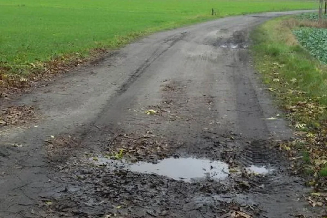 Co z drogą w Szypłowie? Sołtys zabiera głos - Zdjęcie główne