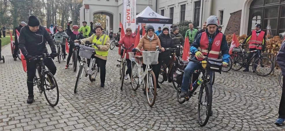 Sztafeta Niepodległościowa z RoweLOVE Jarocin