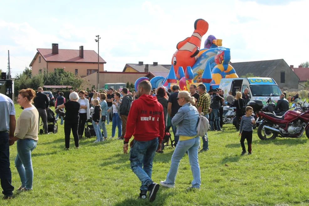 Festyn "Kurcze Pieczone" w Dobrzycy