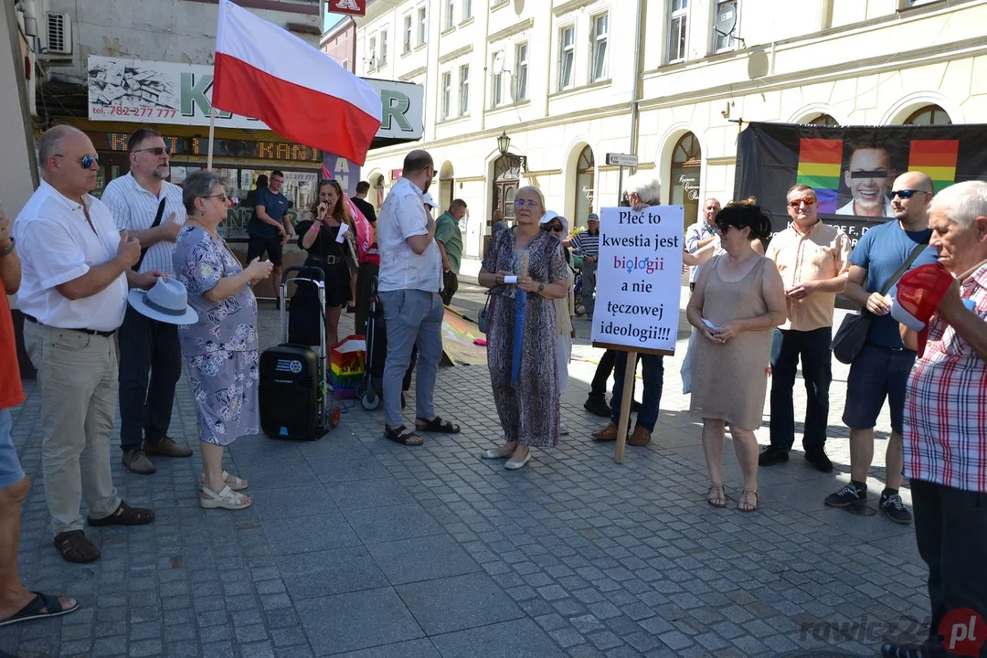 Marsz Równości i kontrmanifestacje w Rawiczu