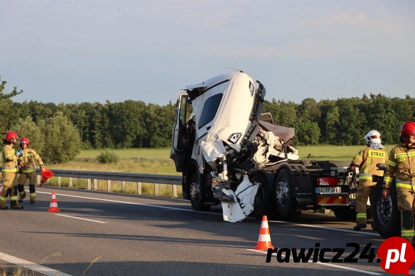 S5. Zderzenie ciężarówek